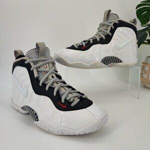 Nike Boy's Little Posite Pro White Leather Sneakers 644792-103 Size 7Y